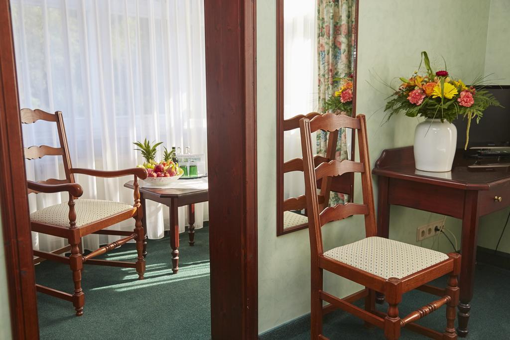 Flair-Hotel Waldfrieden Schwarzatal Экстерьер фото