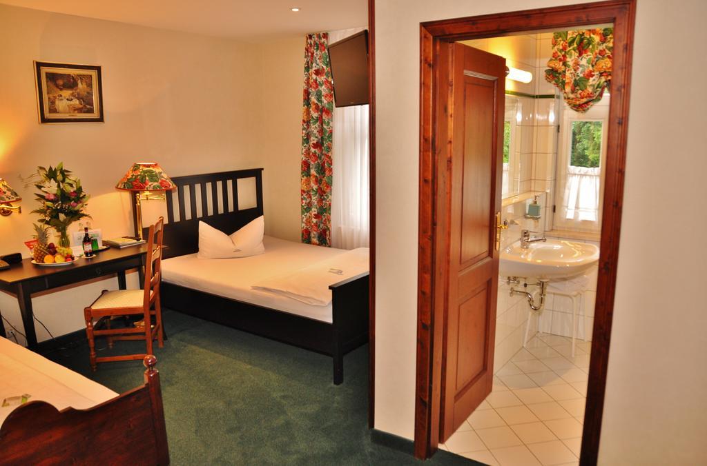 Flair-Hotel Waldfrieden Schwarzatal Экстерьер фото