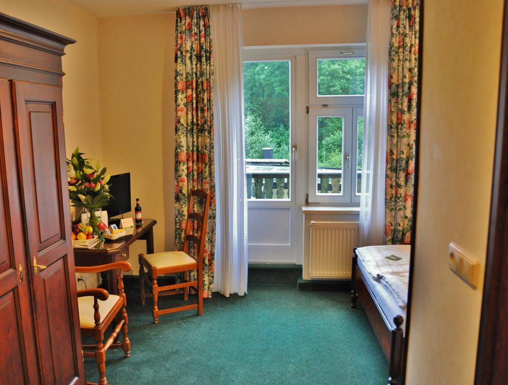 Flair-Hotel Waldfrieden Schwarzatal Экстерьер фото