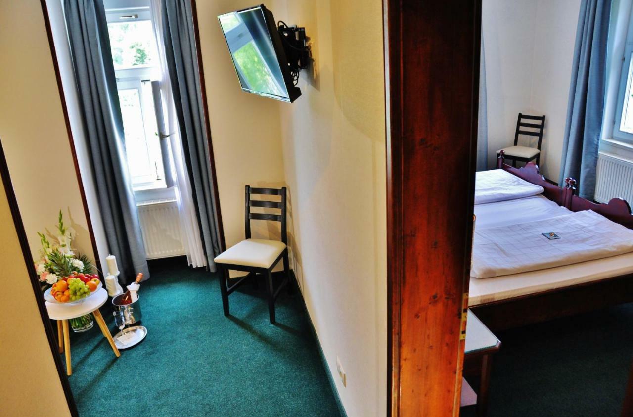 Flair-Hotel Waldfrieden Schwarzatal Экстерьер фото